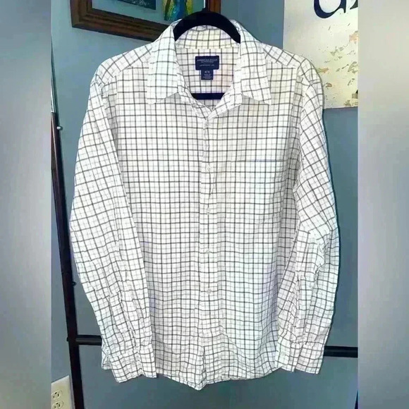 American Eagle Men’s button up plaid shirt great condition, size M - Picture 1 of 7